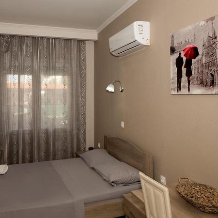 Tzamtzis Apartments Keramoti  Bagian luar foto